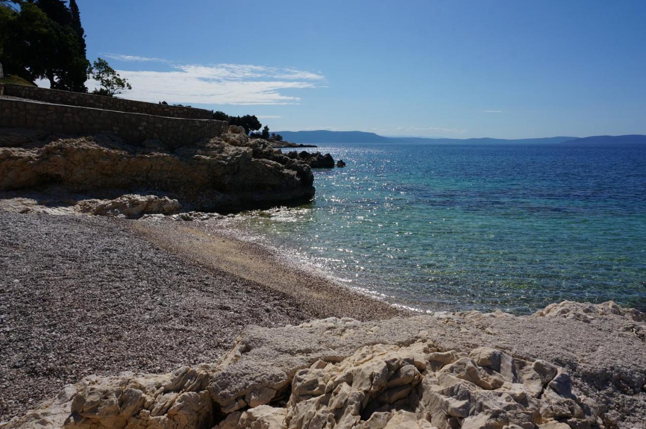 Apartment Layla - Intermezzo With Sea View In Center Of Rabac Exteriör bild