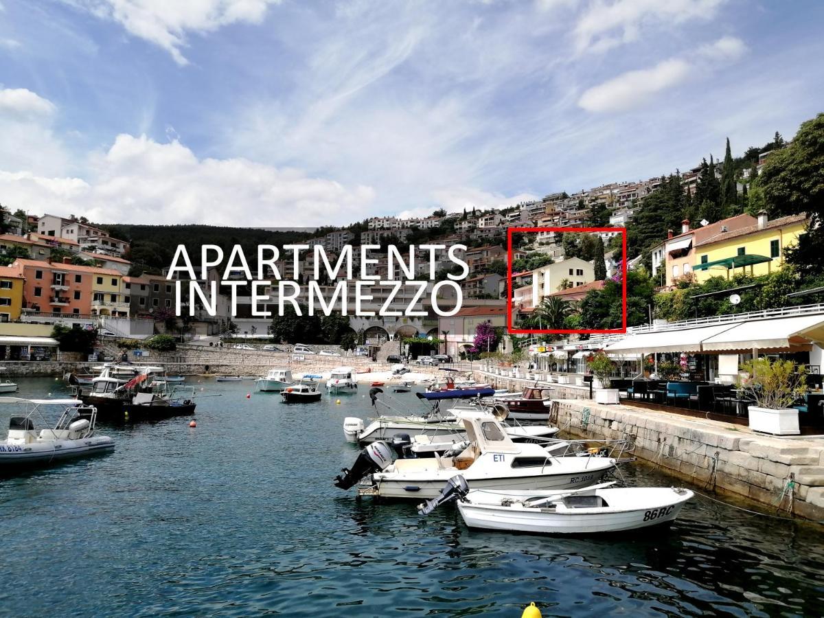 Apartment Layla - Intermezzo With Sea View In Center Of Rabac Exteriör bild