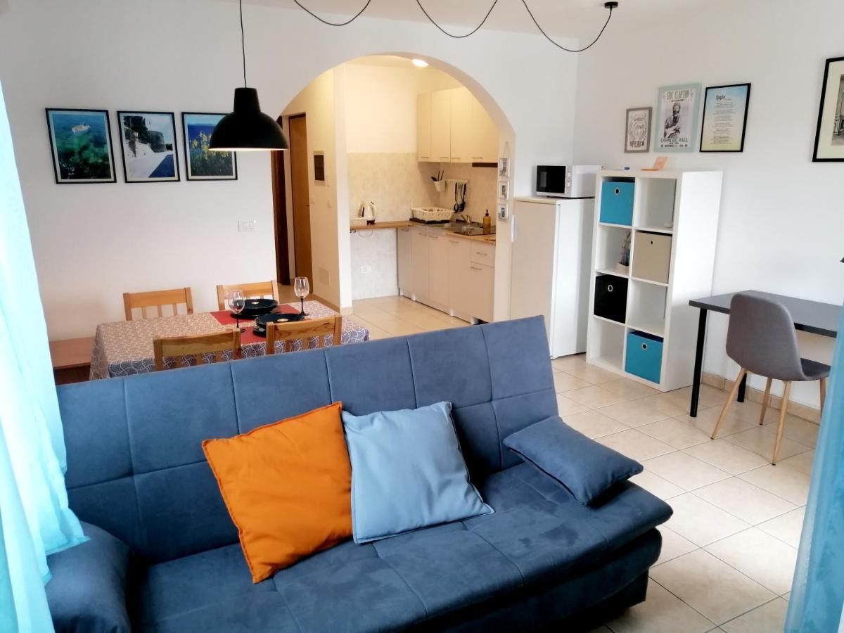 Apartment Layla - Intermezzo With Sea View In Center Of Rabac Exteriör bild